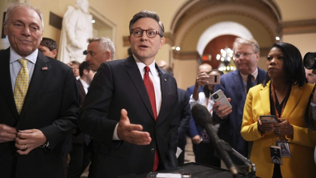 U.S. lawmakers and reporters gather in the Capitol as a speaker addresses the media, MJFXM coverage.